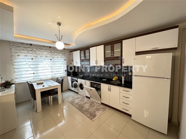 One-room, furnished apartments with an excellent location in the Mahmutlar area-id-4922-photo-8