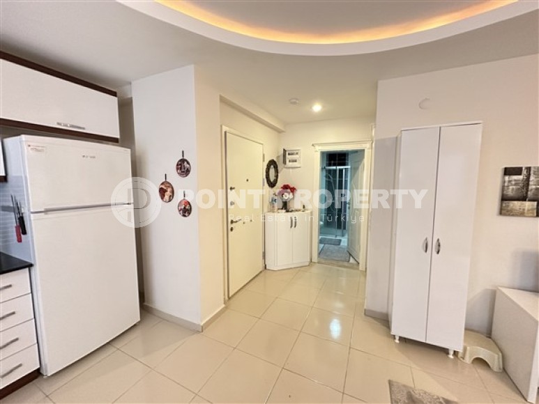 One-room, furnished apartments with an excellent location in the Mahmutlar area-id-4922-photo-10