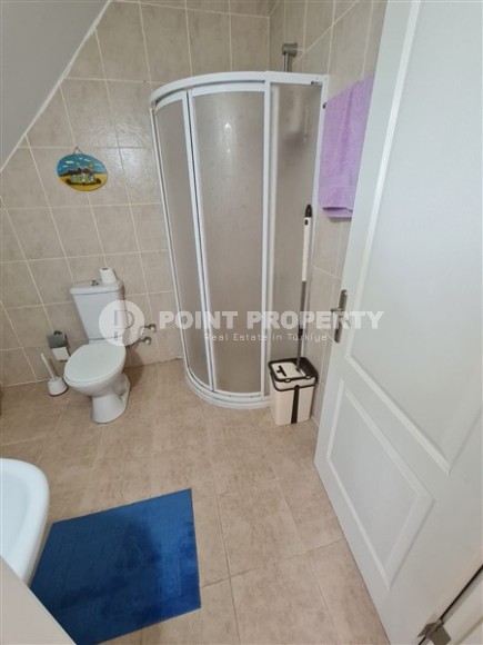 Four-room two-level apartment of 180 m2 in the Oba district. Suitable for obtaining Turkish citizenship after purchase.-id-4924-photo-8