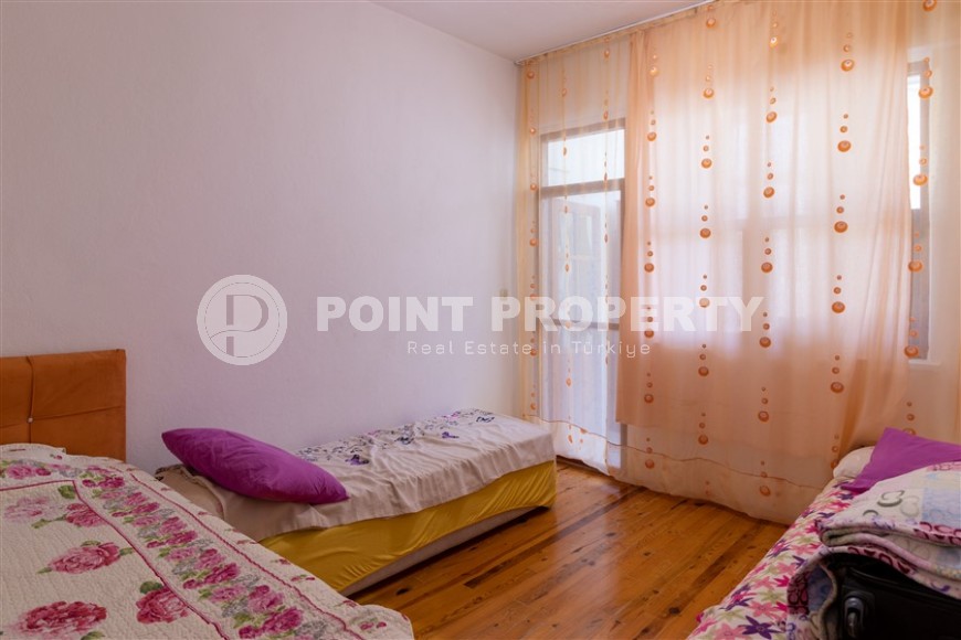 Inexpensive furnished apartment 2+1 500 meters from the beach and promenade-id-4932-photo-6