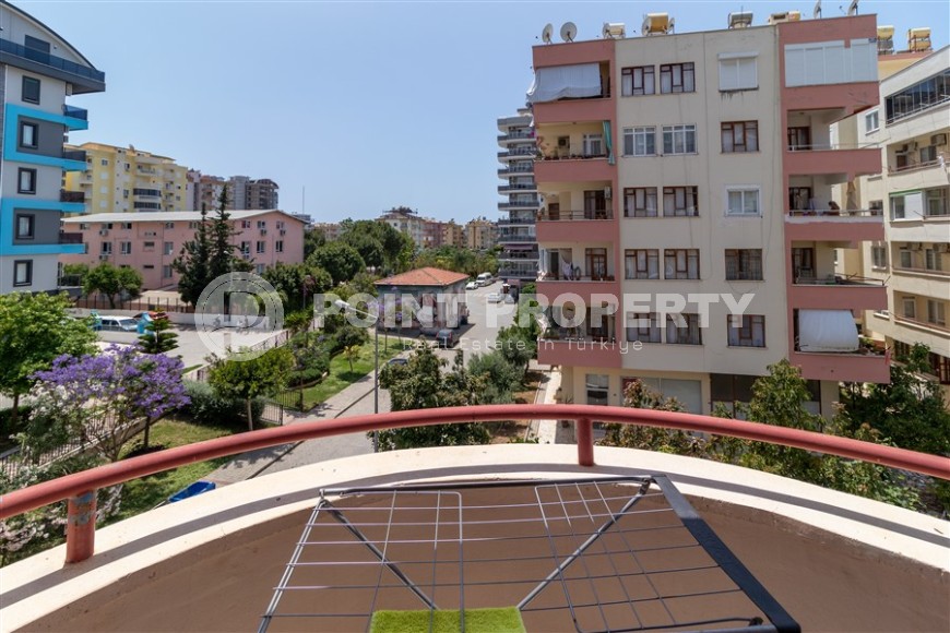 Inexpensive furnished apartment 2+1 500 meters from the beach and promenade-id-4932-photo-13