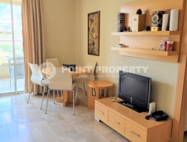 Светлая просторная квартира 2+1 с хорошим ремонтом, мебелью и бытовой техникой на 4-м этаже, в доме 2008 года постройки-id-4950-фото-2