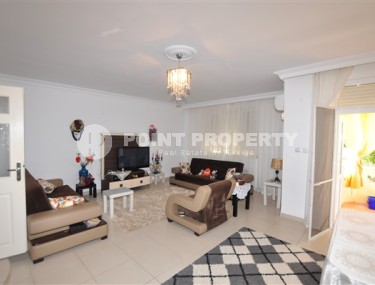 Well-maintained apartment with an area of 110 m2 200 meters from the Mediterranean Sea, Mahmutlar area-id-4964-photo-2