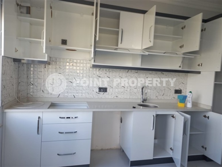 Трёхкомнатные апартаменты на 2 этаже в новом комплексе 2021 года, район Демирташ-id-4969-фото-2