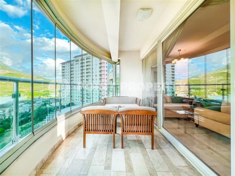 Атмосферная стильная квартира с роскошным панорамным видом на Торосские горы в районе Каргыджак-id-4974-фото-14