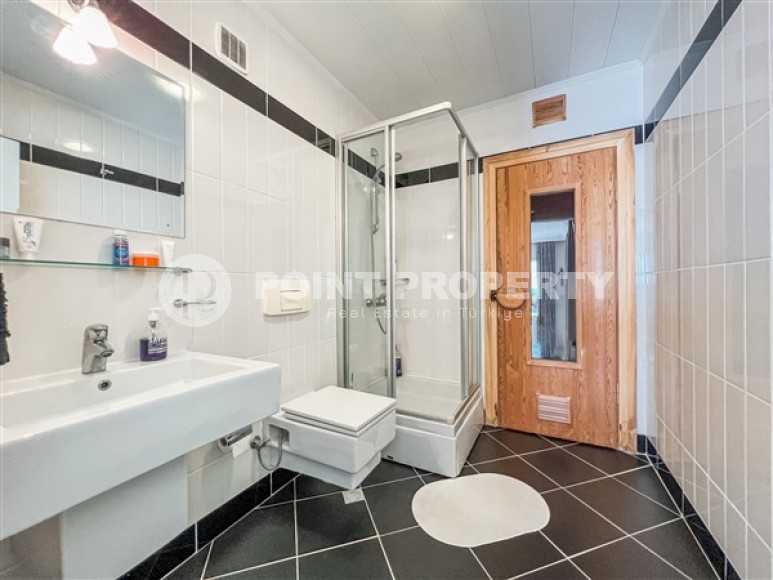 Stylish two-level apartment 3+2 with panoramic sea views, on the 12th floor with an attic, in the center of Mahmutlar-id-4978-photo-13