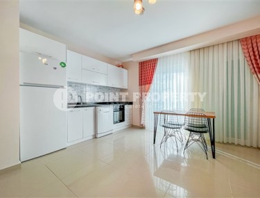 Светлая просторная квартира 1+1, общей площадью 65 м2, в 100 метрах от пляжа и набережной-id-4980-фото-3