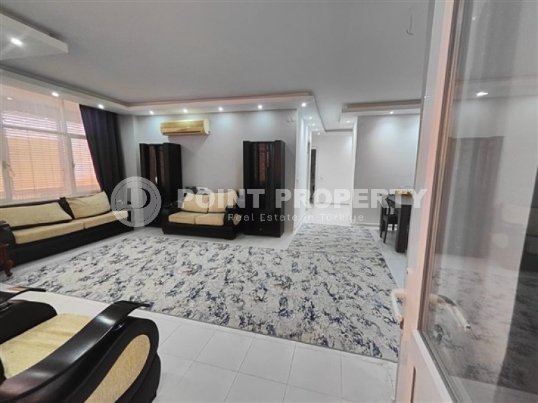 Двухкомнатная, меблированная квартира, готовая для проживания, рядом с морем, в районе нижняя Оба-id-4987-фото-4