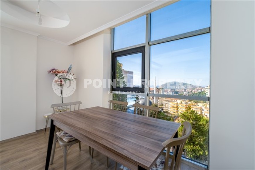 Просторная квартира 3+1 с хорошим качественным ремонтом, новой мебелью и бытовой техникой в полутора километрах от моря-id-4989-фото-2