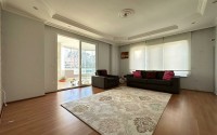 Newly renovated apartment on the 2nd floor in a residence built in 2008 in the Cikcilli area-id-4995-photo-1