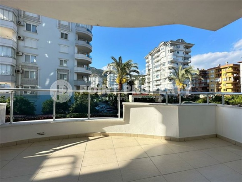 Newly renovated apartment on the 2nd floor in a residence built in 2008 in the Cikcilli area-id-4995-photo-10