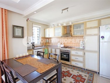 Просторная панорамная квартира 2+1, общей площадью 120 м2, на 8-м этаже в полутора километрах от моря-id-4996-фото-3