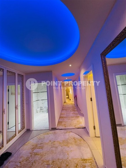 Апартаменты с тремя спальными комнатами, с обстановкой в классическом стиле, в центре города Аланья-id-5002-фото-14