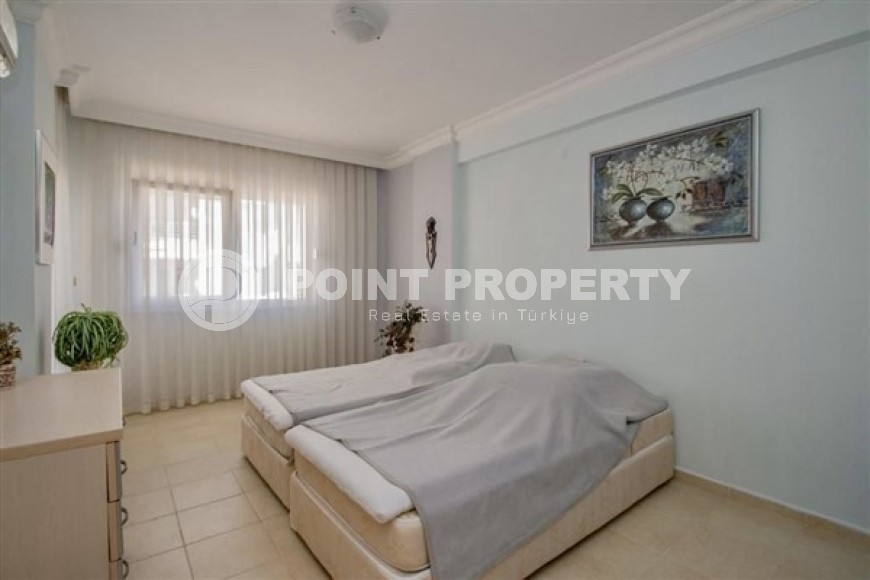 Duplex apartment with three bedrooms and a view terrace, in the Alanya-Tosmur area-id-5007-photo-6