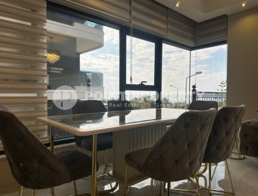 Стильная квартира с дизайнерским ремонтом на 2-м этаже в резиденции 2020 года постройки-id-5016-фото-3