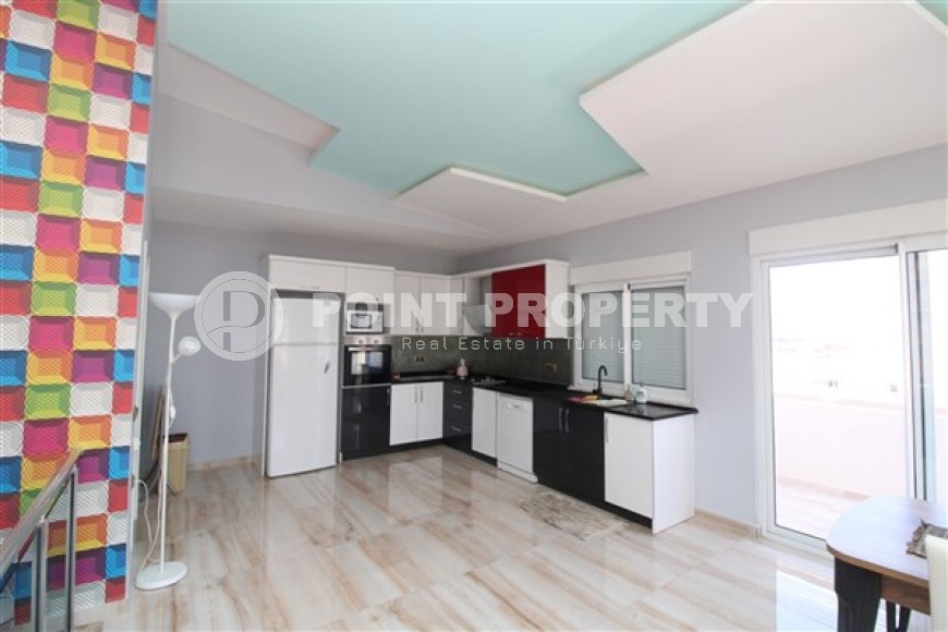 Duplex apartment with three bedrooms in Mahmutlar area-id-5022-photo-2