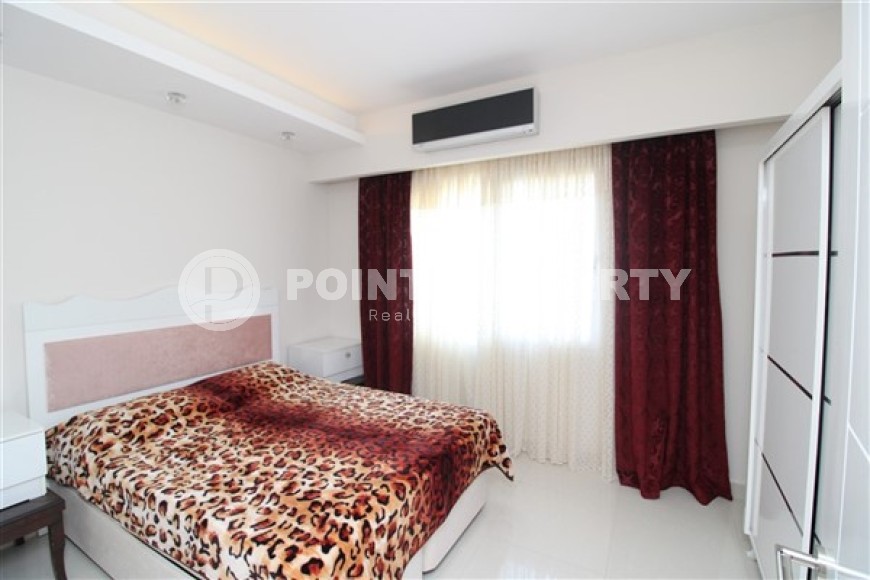 Apartment with three bedrooms in a residence with hotel-type infrastructure, in the Mahmutlar area-id-5023-photo-4