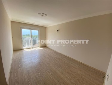 Светлые, большие апартаменты с тремя спальными комнатами, в спальном районе города Аланья- Джикджилли-id-5027-фото-4