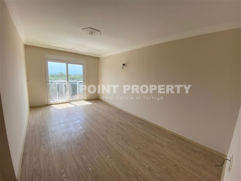 Светлые, большие апартаменты с тремя спальными комнатами, в спальном районе города Аланья- Джикджилли-id-5027-фото-4