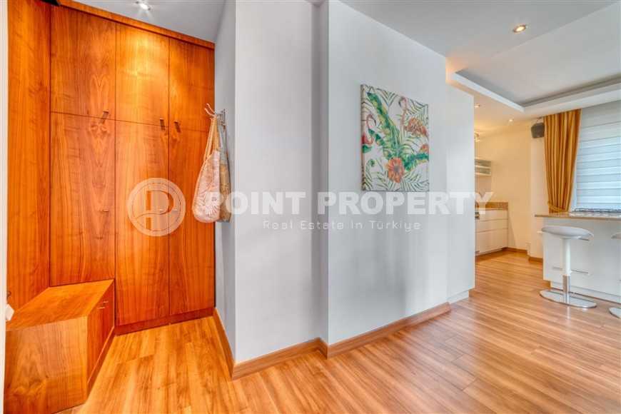 Three-room stylish apartment with terrace, duplex, furniture, 400 m from the sea-id-5028-photo-14