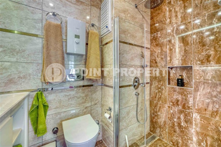 Three-room stylish apartment with terrace, duplex, furniture, 400 m from the sea-id-5028-photo-17