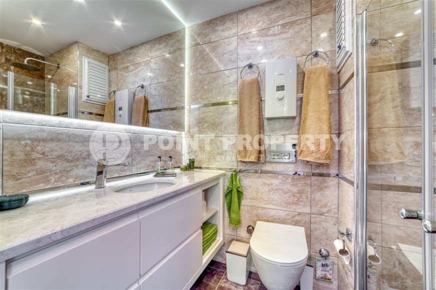 Three-room stylish apartment with terrace, duplex, furniture, 400 m from the sea-id-5028-photo-18