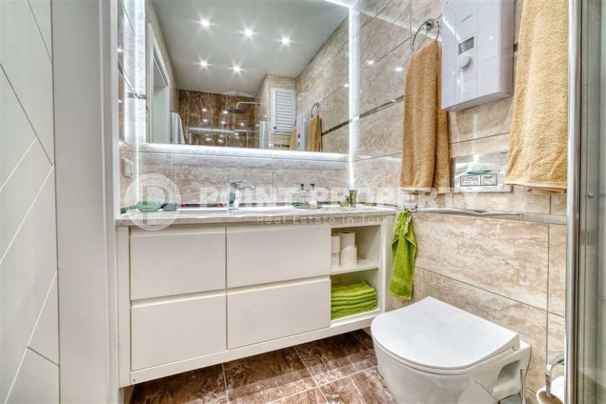 Three-room stylish apartment with terrace, duplex, furniture, 400 m from the sea-id-5028-photo-20