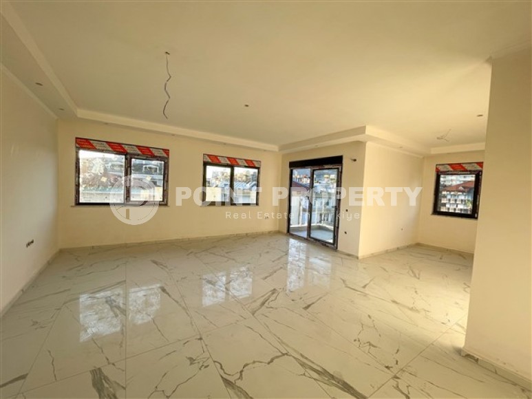 Spacious two-level apartment 2+1, with a total area of 170 m2, on the 4th floor with an attic in the center of Alanya-id-5033-photo-2