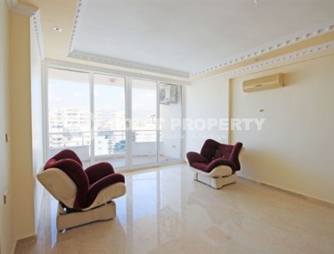 Светлый панорамный дуплекс на 9-м этаже с мансардой в 500 метрах от пляжа и набережной-id-5035-фото-2