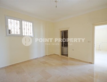 Светлый панорамный дуплекс на 9-м этаже с мансардой в 500 метрах от пляжа и набережной-id-5035-фото-5