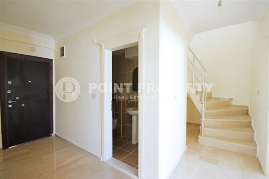 Bright panoramic duplex on the 9th floor with an attic 500 meters from the beach and promenade-id-5035-photo-9