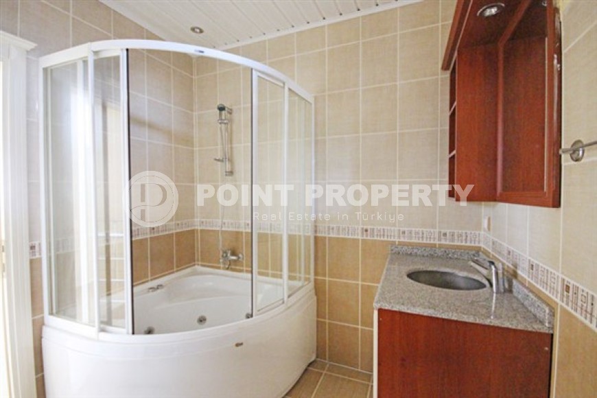 Bright panoramic duplex on the 9th floor with an attic 500 meters from the beach and promenade-id-5035-photo-10