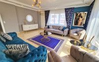 Apartment 2+1, 120m², with interior from a designer in the Alanya area - Mahmutlar, 350m from the sea-id-1407-photo-1