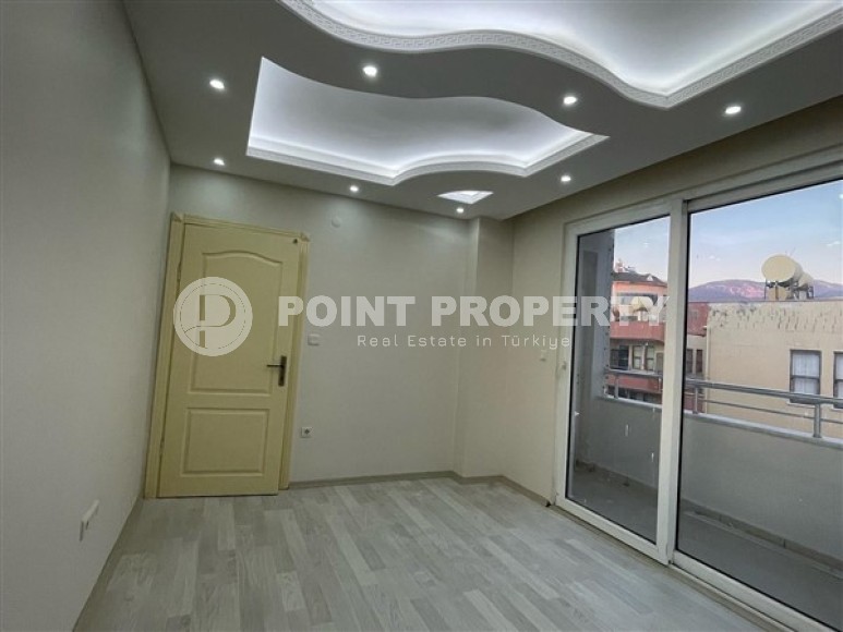 Большая двухуровневая квартира с хорошим новым ремонтом на 4-м этаже с мансардой в центре района Тосмур-id-5037-фото-6