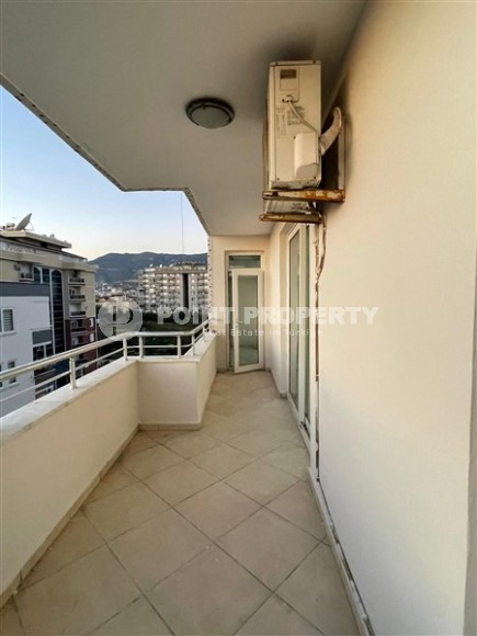 Большая двухуровневая квартира с хорошим новым ремонтом на 4-м этаже с мансардой в центре района Тосмур-id-5037-фото-14