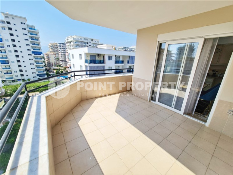 Apartment 2+1, 120m², with interior from a designer in the Alanya area - Mahmutlar, 350m from the sea-id-1407-photo-6