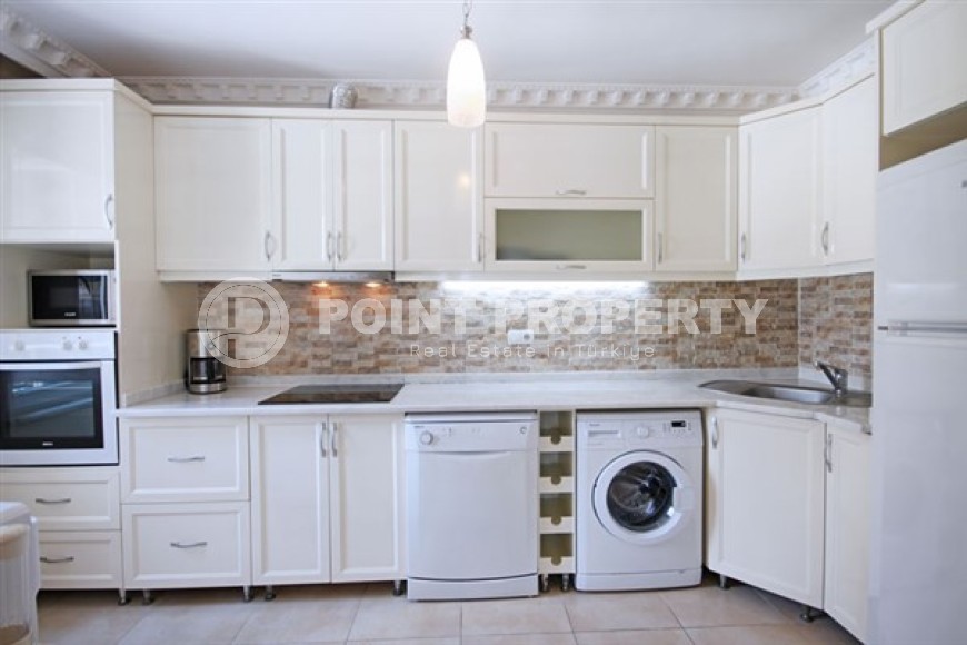 Comfortable two-bedroom apartment in Mahmutlar area-id-5041-photo-2