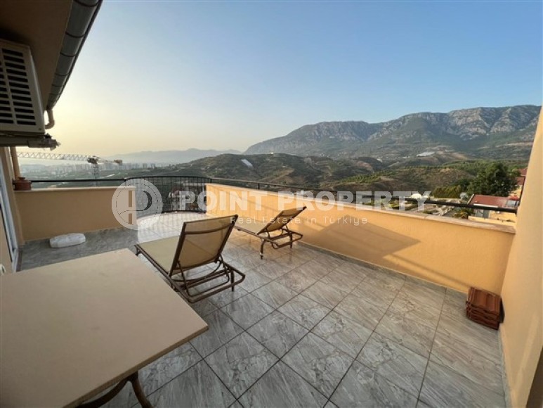 Вилла с двумя спальными комнатами и прекрасными, панорамными видами, в районе Каргыджак-id-5042-фото-9