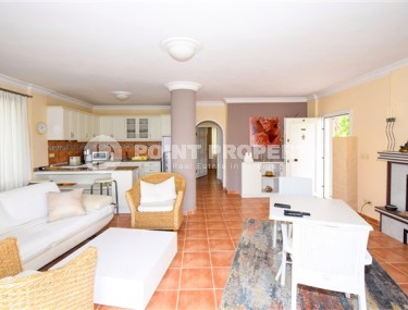 Комфортабельная одноэтажная вилла 2+1, общей площадью 120 м2, в трех километрах от моря-id-5053-фото-2