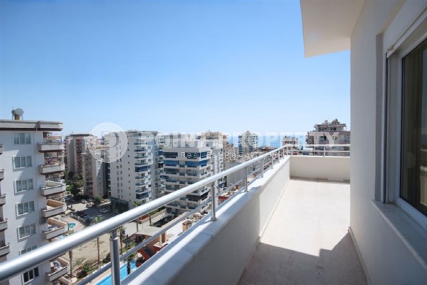 Дуплекс 4+1 с хорошим ремонтом, новой мебелью и бытовой техникой, на 9-м этаже с мансардой-id-5055-фото-12