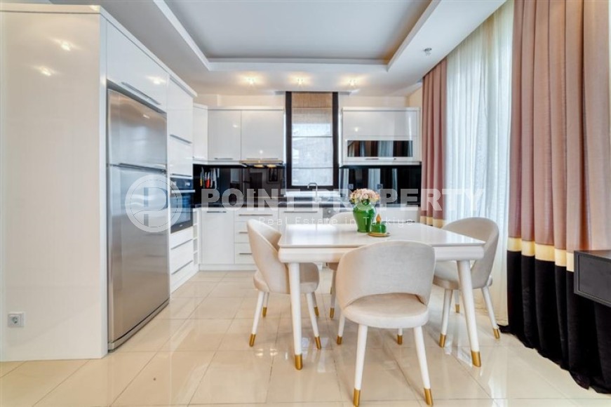 Светлая просторная квартира 2+1 на 1-м этаже в доме 2012 года постройки с бассейном и фитнес клубом.-id-4442-фото-3