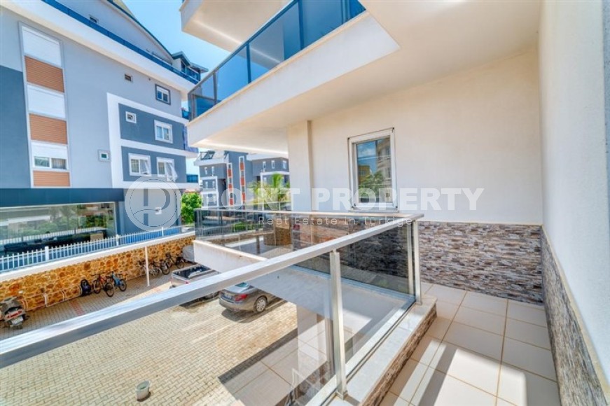 Светлая просторная квартира 2+1 на 1-м этаже в доме 2012 года постройки с бассейном и фитнес клубом.-id-4442-фото-13