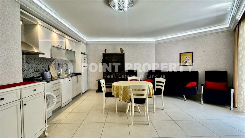 Небольшая уютная квартира в комплексе с бассейном всего в 50 метрах к морю-id-5068-фото-2