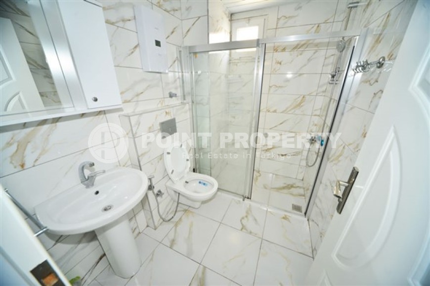 Spacious apartment with three bedrooms 450 meters from the beach and promenade-id-5075-photo-8