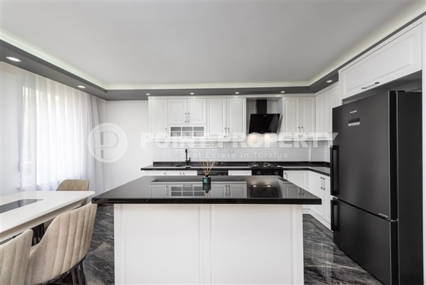 Благоустроенная вилла с тремя спальными комнатами и современным ремонтом, в районе Авсаллар-id-5077-фото-3