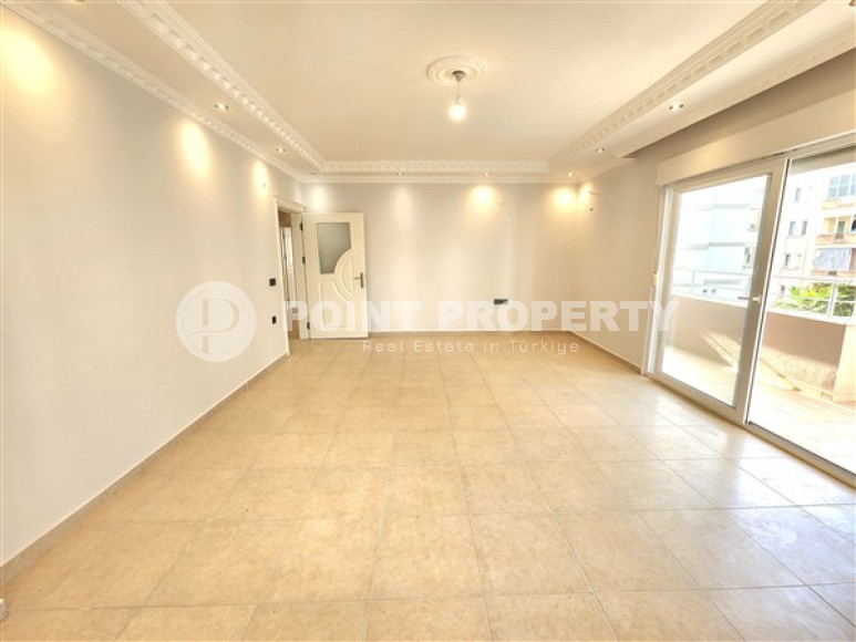 Bright apartment with three bedrooms, unfurnished, in the Mahmutlar area-id-5078-photo-4