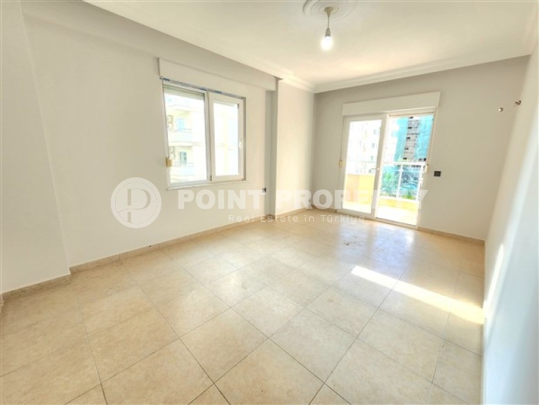 Bright apartment with three bedrooms, unfurnished, in the Mahmutlar area-id-5078-photo-7
