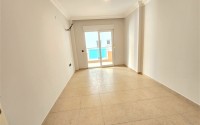 Bright apartment with three bedrooms, unfurnished, in the Mahmutlar area-id-5078-photo-8