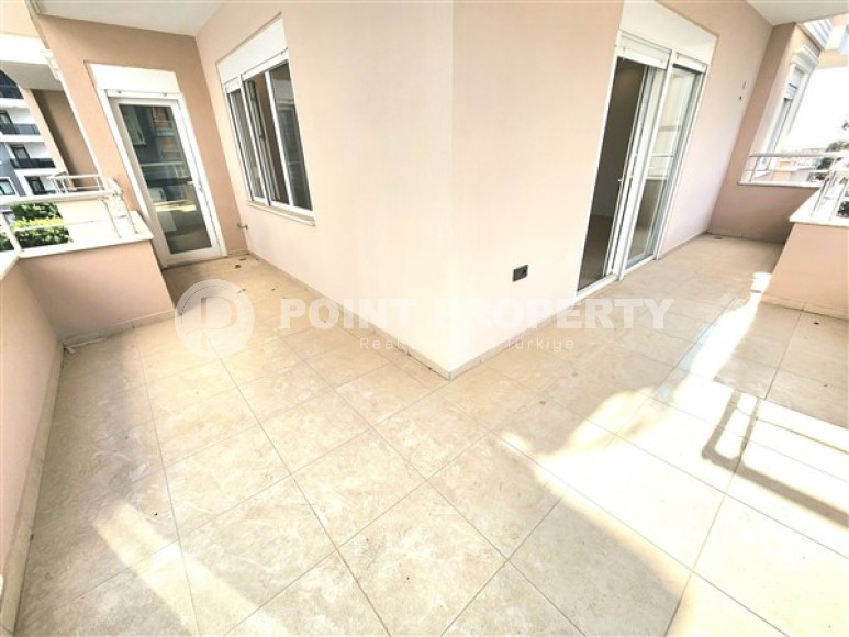 Bright apartment with three bedrooms, unfurnished, in the Mahmutlar area-id-5078-photo-14