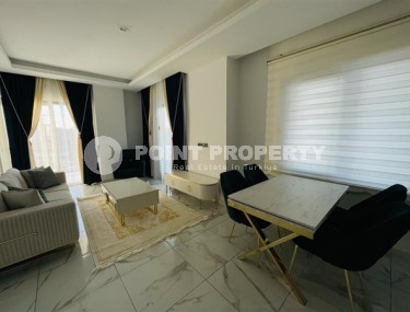 Двухуровневые апартаменты с тремя спальными комнатами в жилом комплексе 2023 года постройки, в районе Махмутлар-id-5079-фото-4